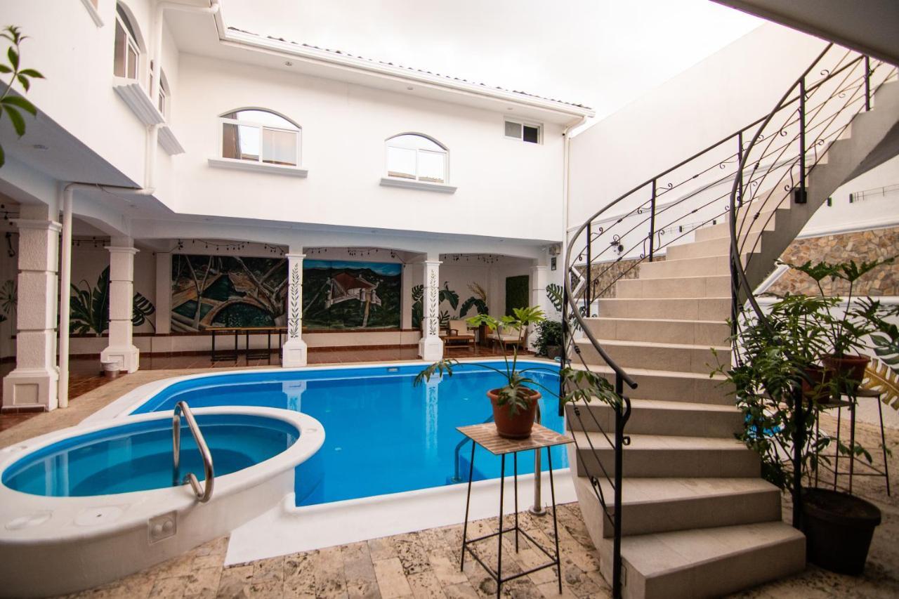 Hotel Casa Gabriel กราเซียส ภายนอก รูปภาพ